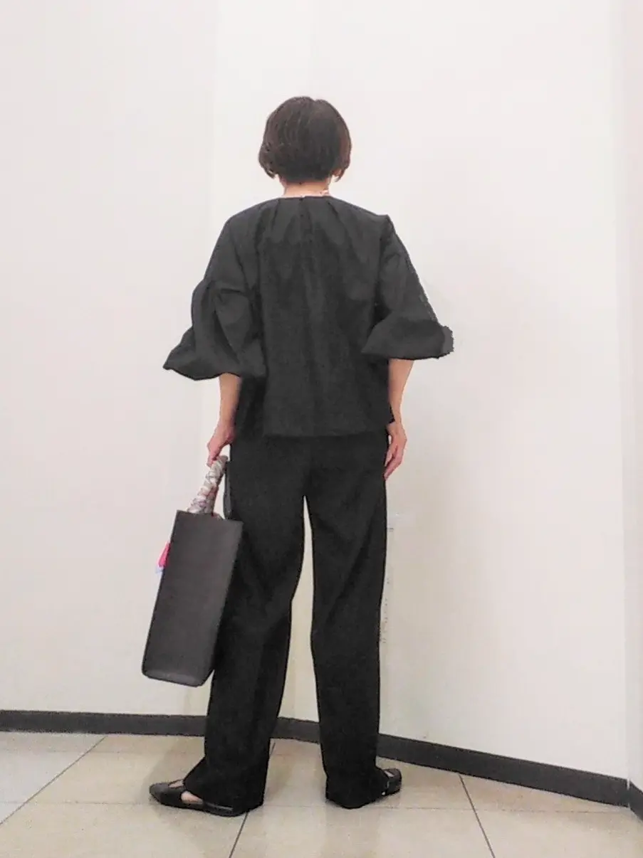 自由区 浅野 コーディネート画像