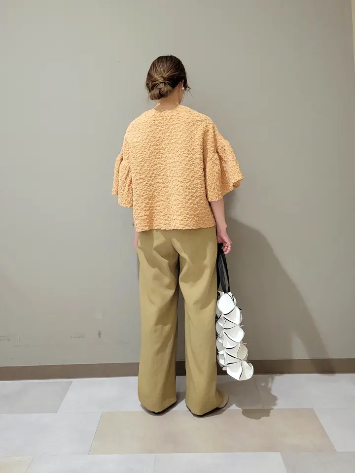 自由区 濱地 コーディネート画像