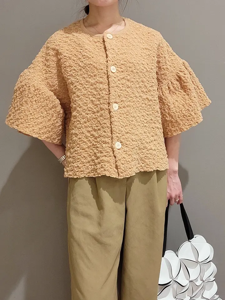 自由区 濱地 コーディネート画像