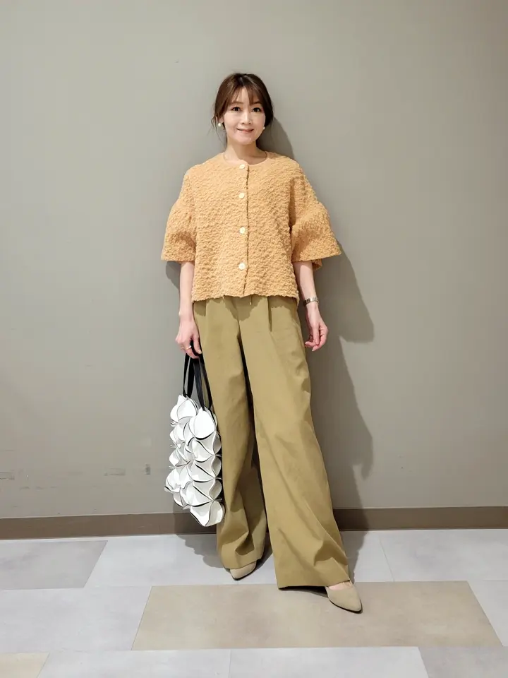 自由区 濱地 コーディネート画像