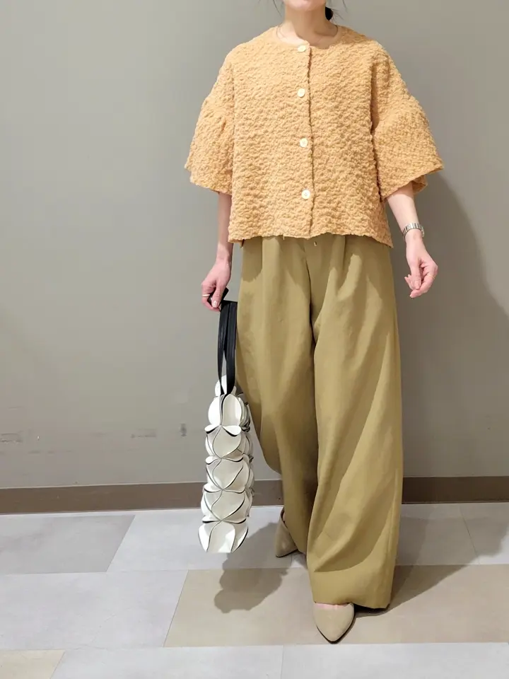 自由区 濱地 コーディネート画像