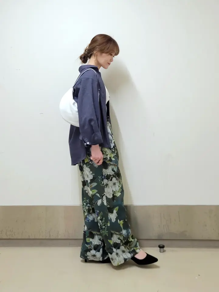 自由区 濱地 コーディネート画像