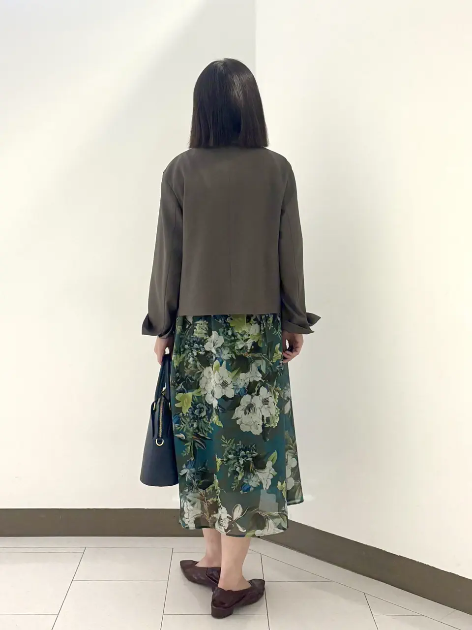 自由区 南 コーディネート画像