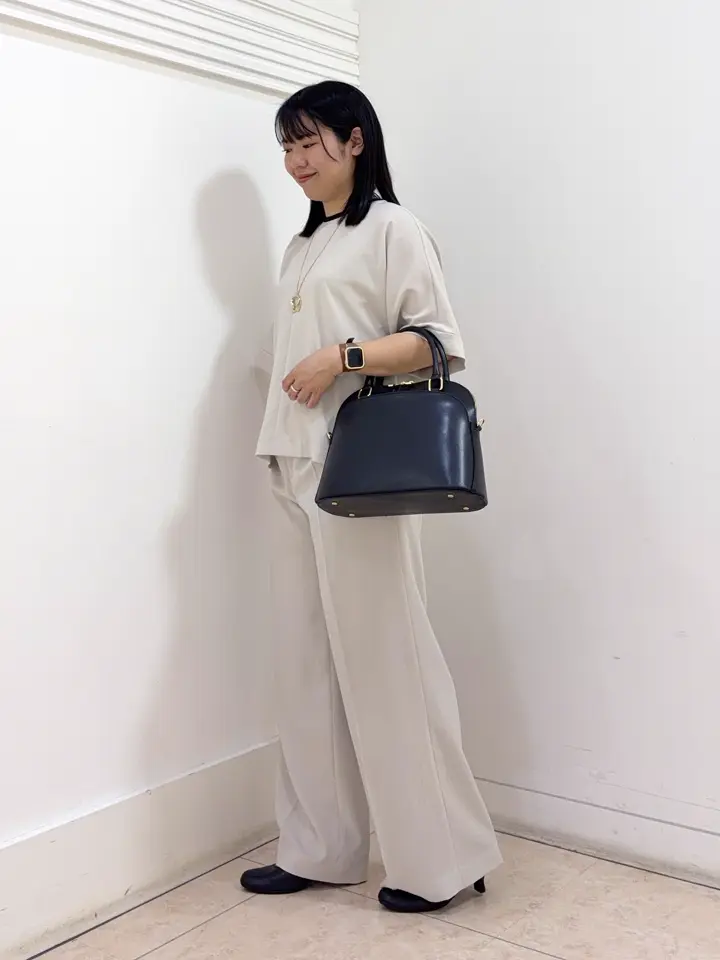 自由区 misato コーディネート画像