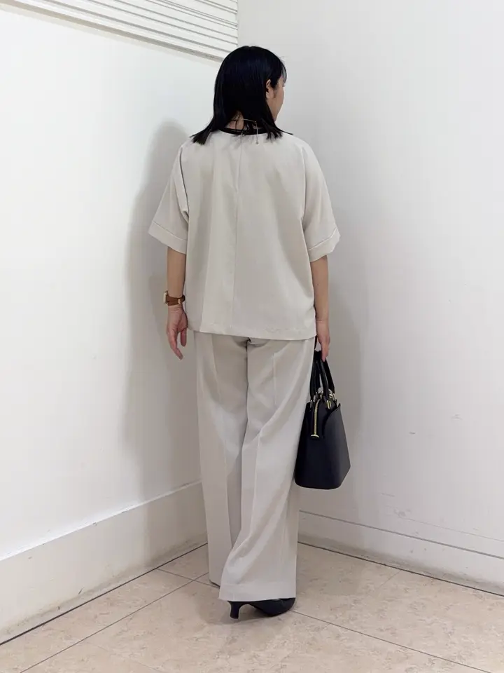 自由区 misato コーディネート画像