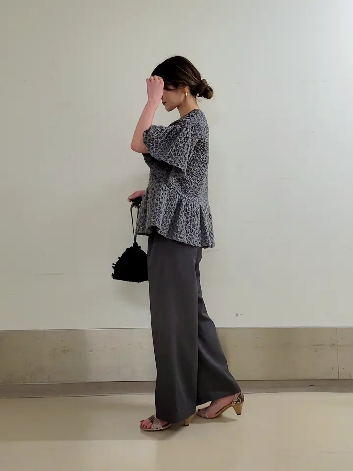 自由区 濱地 コーディネート画像