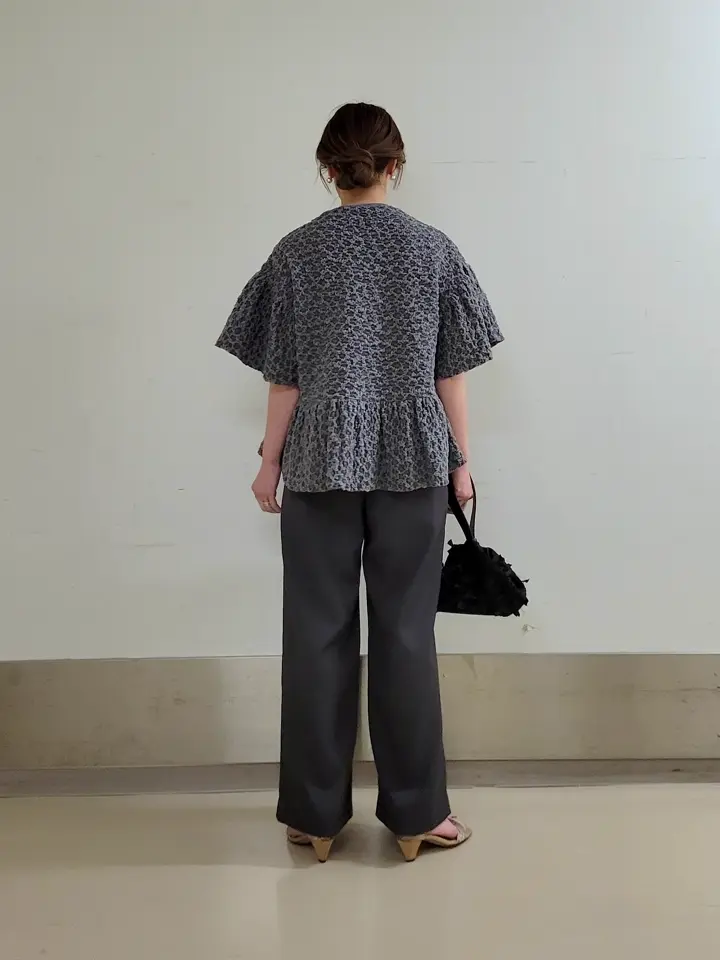 自由区 濱地 コーディネート画像