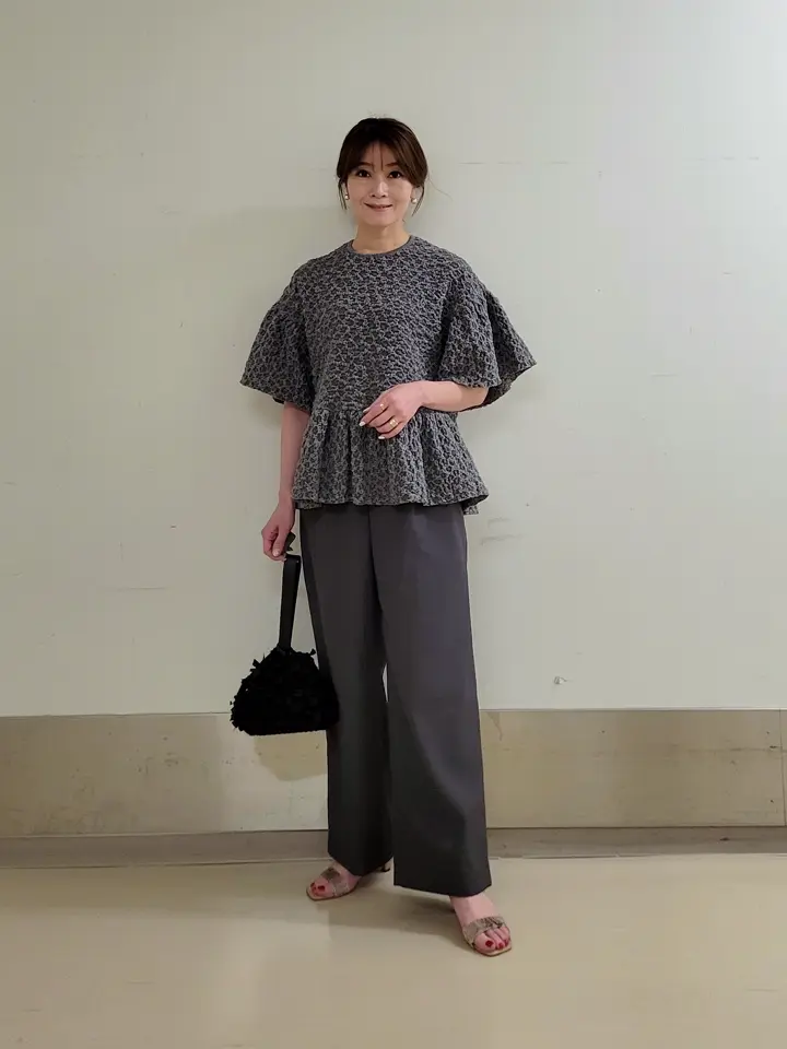 自由区 濱地 コーディネート画像