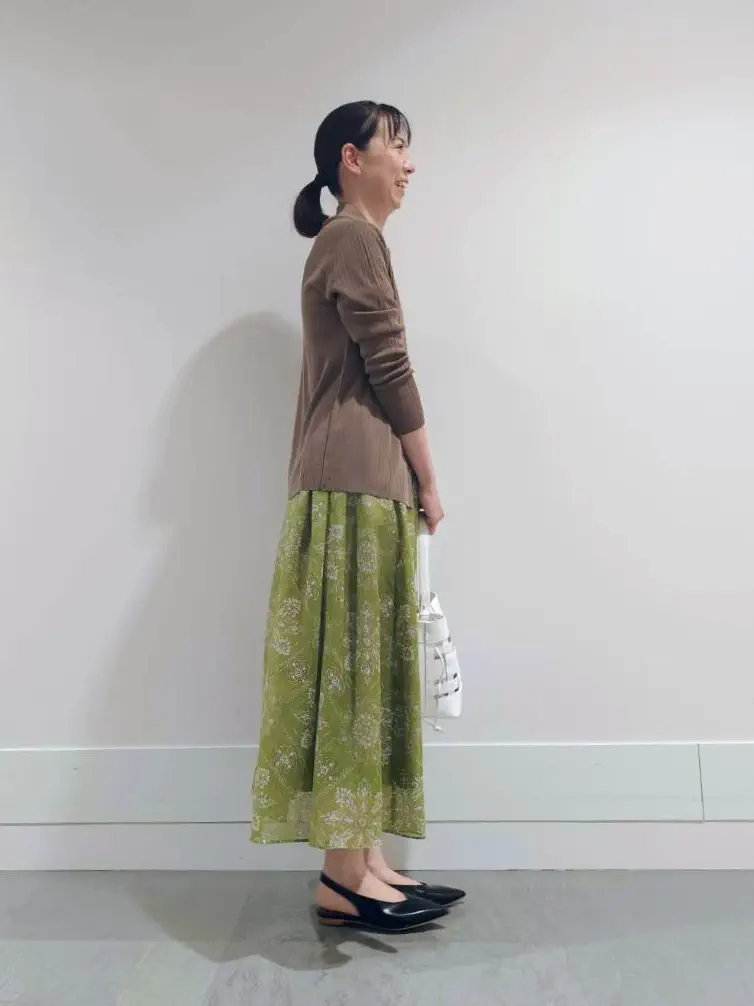 自由区 丸尾 コーディネート画像