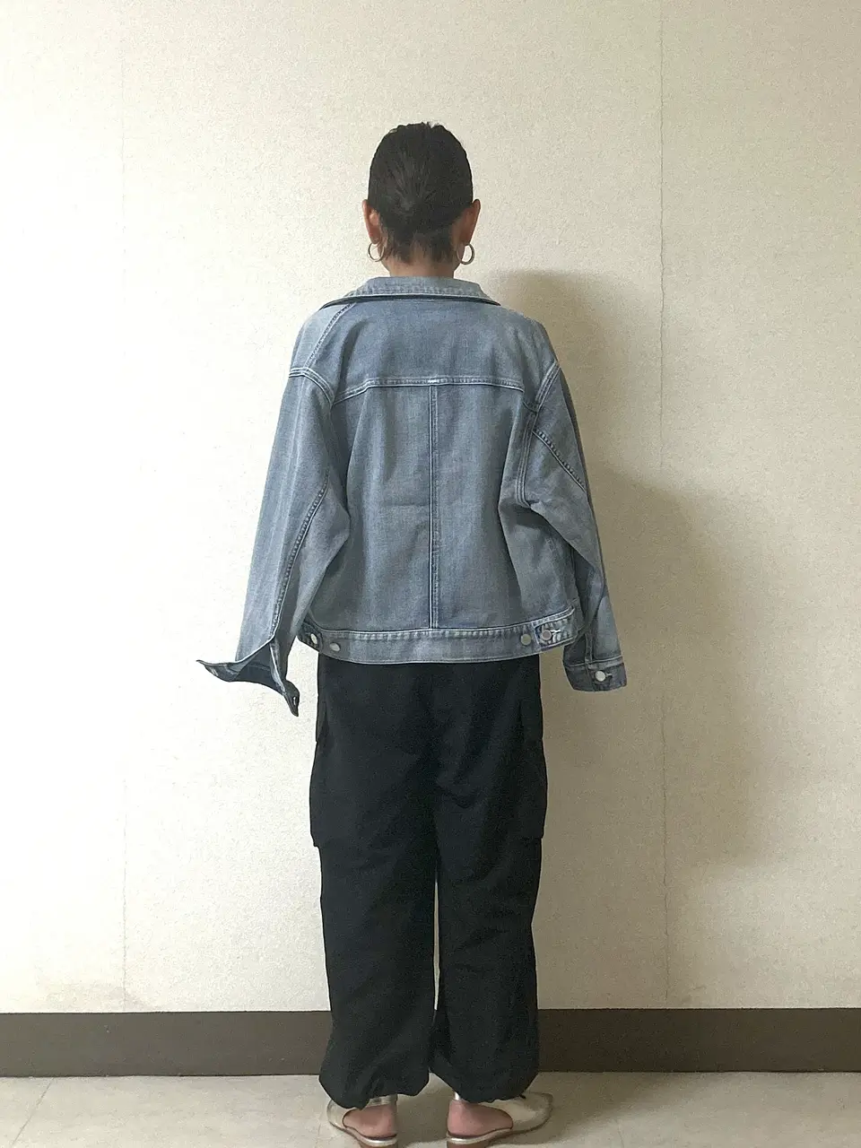 自由区 坂本 コーディネート画像