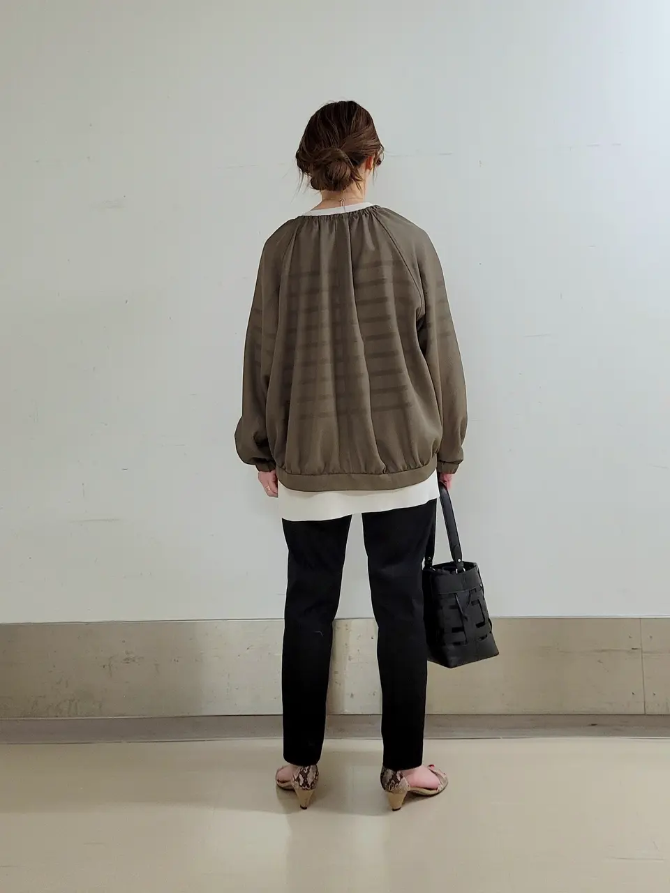 自由区 濱地 コーディネート画像