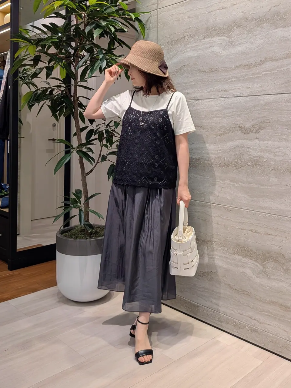 自由区 Nakai コーディネート画像