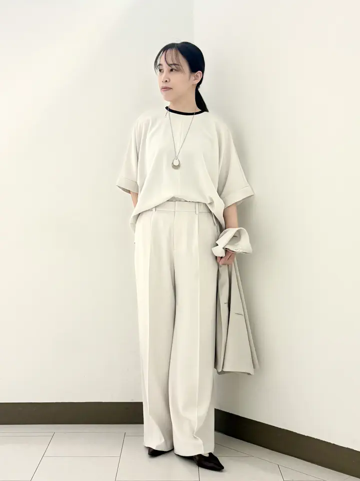 自由区 南 コーディネート画像