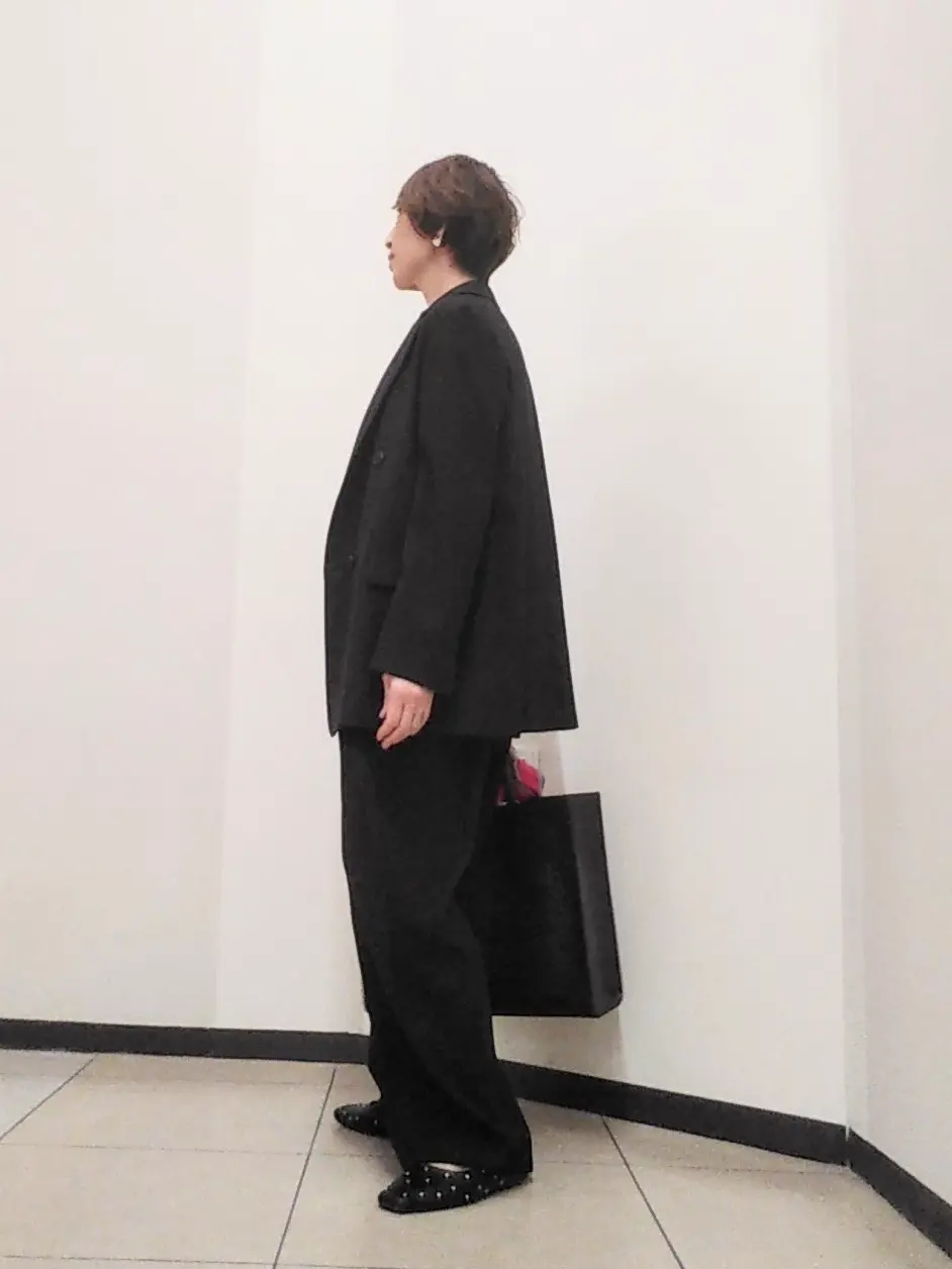 自由区 浅野 コーディネート画像