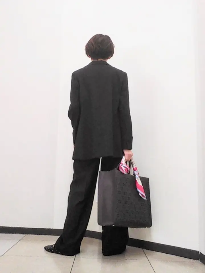 自由区 浅野 コーディネート画像