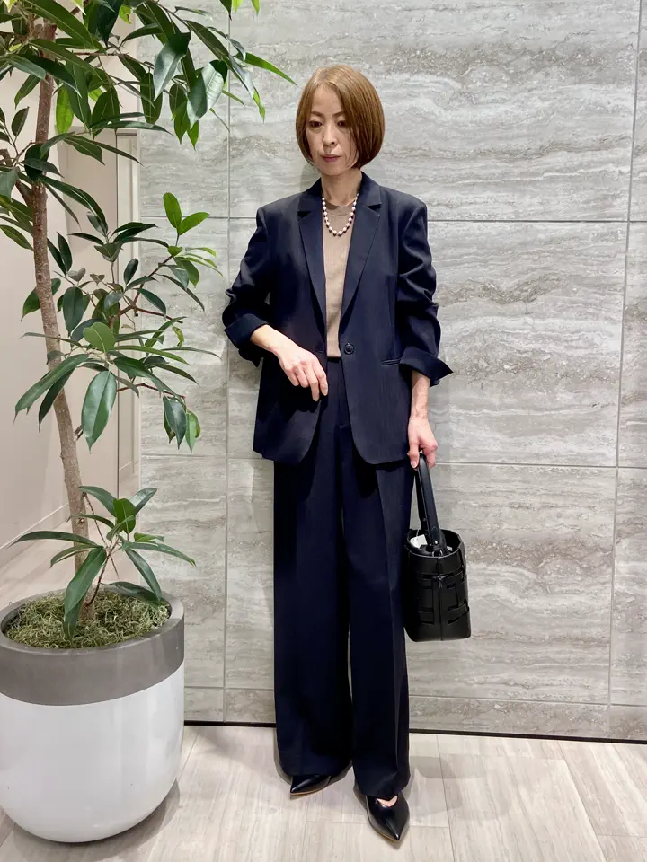 自由区 Ishii コーディネート画像