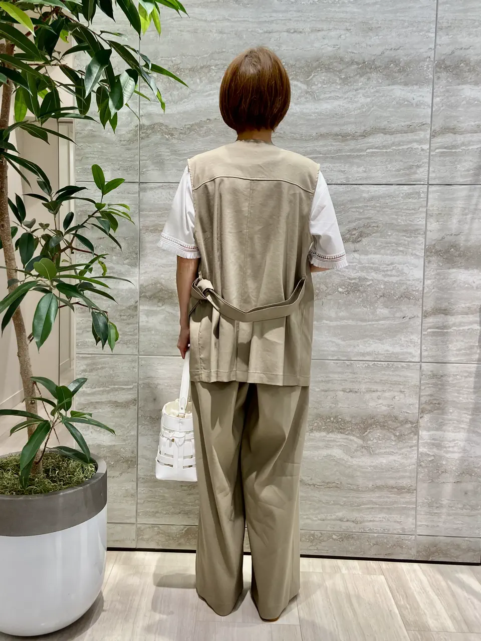 自由区 Ishii コーディネート画像