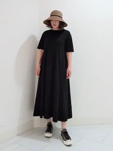 自由区 ナオミ コーディネート画像