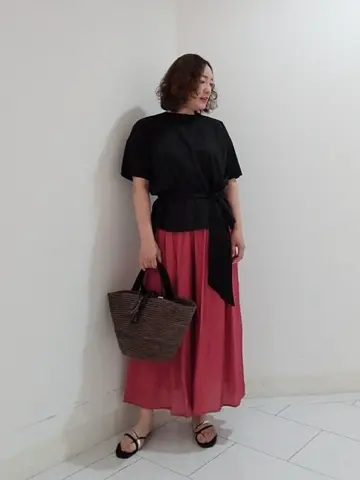 自由区 ナオミ コーディネート画像