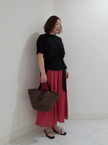 自由区 ナオミ コーディネート画像