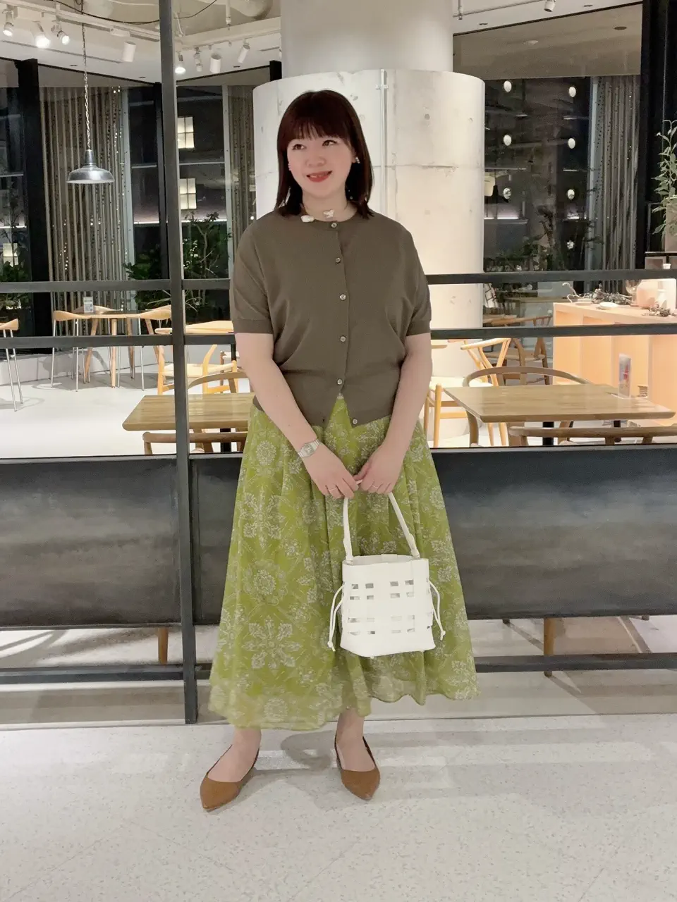 自由区 うめだ コーディネート画像