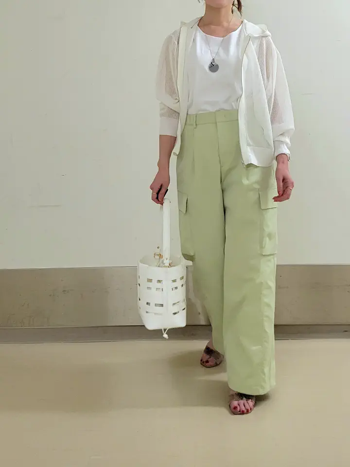 自由区 濱地 コーディネート画像