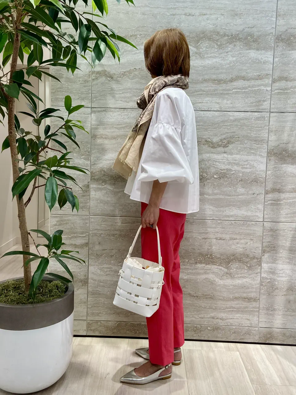 自由区 Ishii コーディネート画像