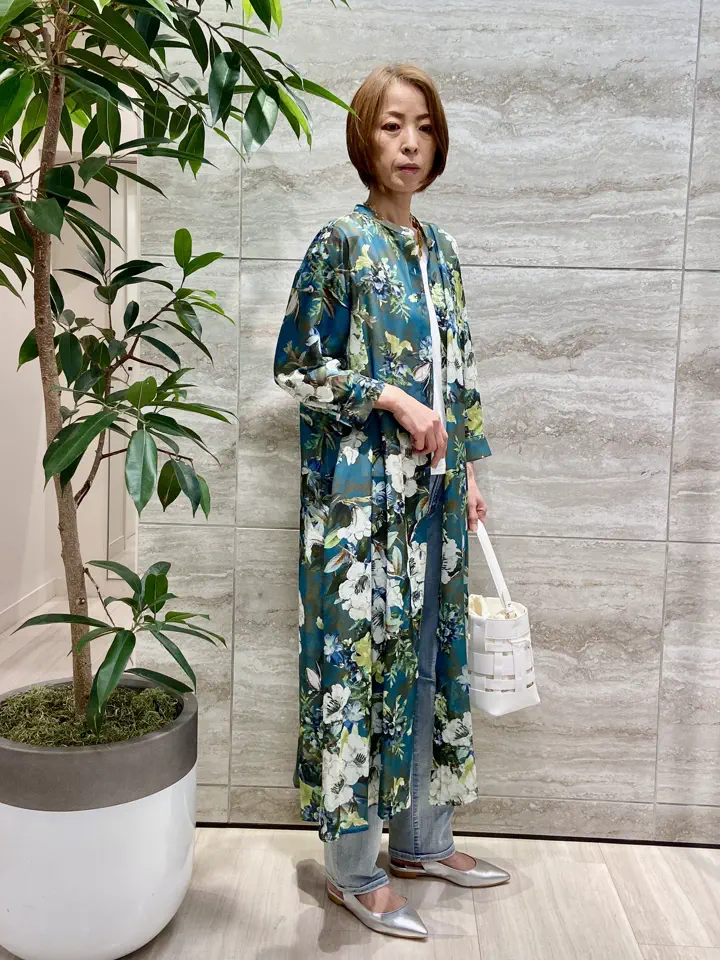 自由区 Ishii コーディネート画像