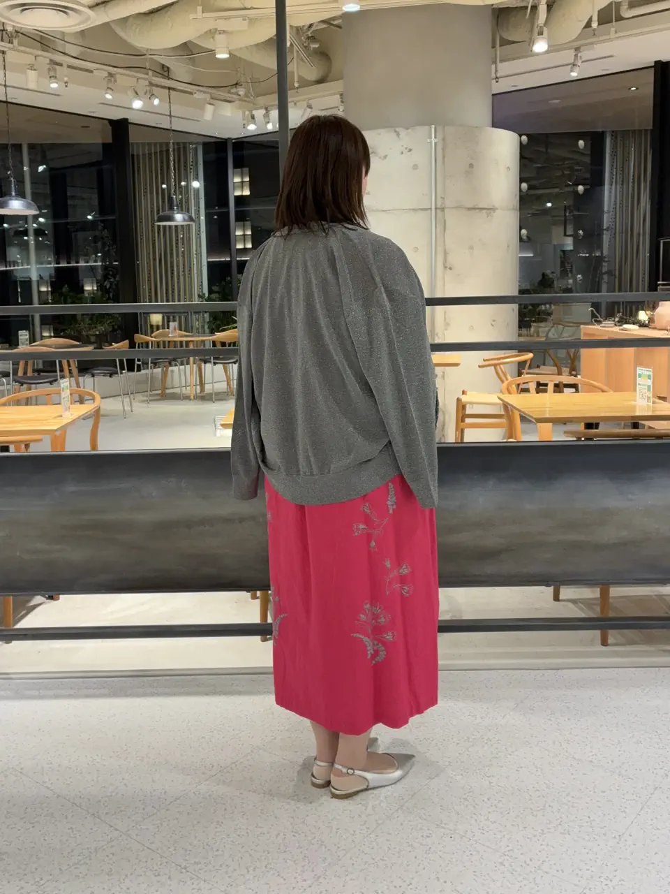 自由区 うめだ コーディネート画像