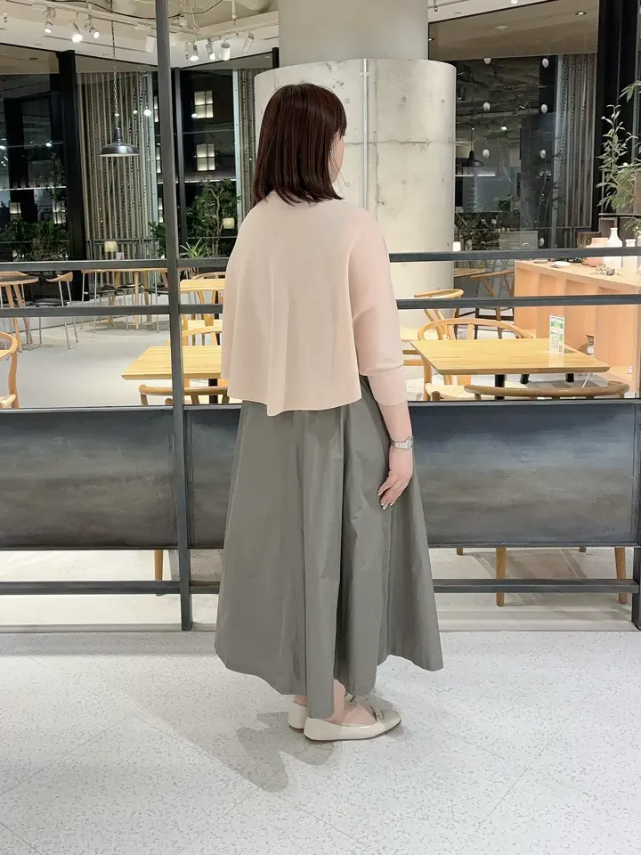 自由区 うめだ コーディネート画像