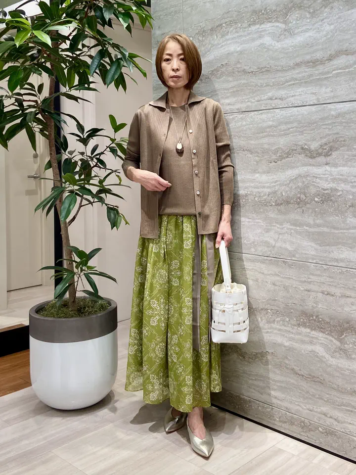 自由区 Ishii コーディネート画像