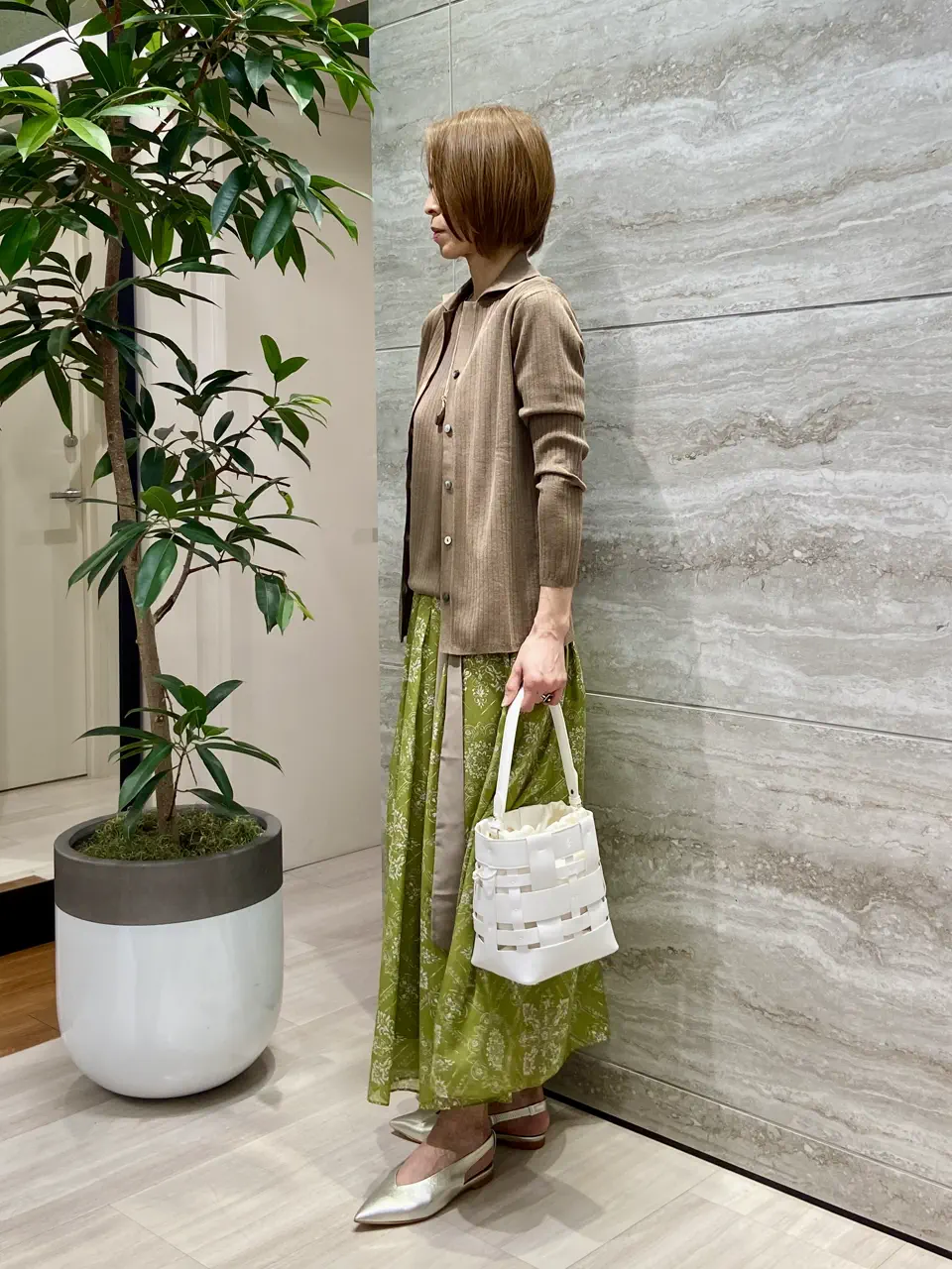 自由区 Ishii コーディネート画像