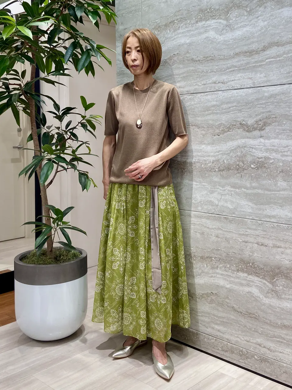 自由区 Ishii コーディネート画像