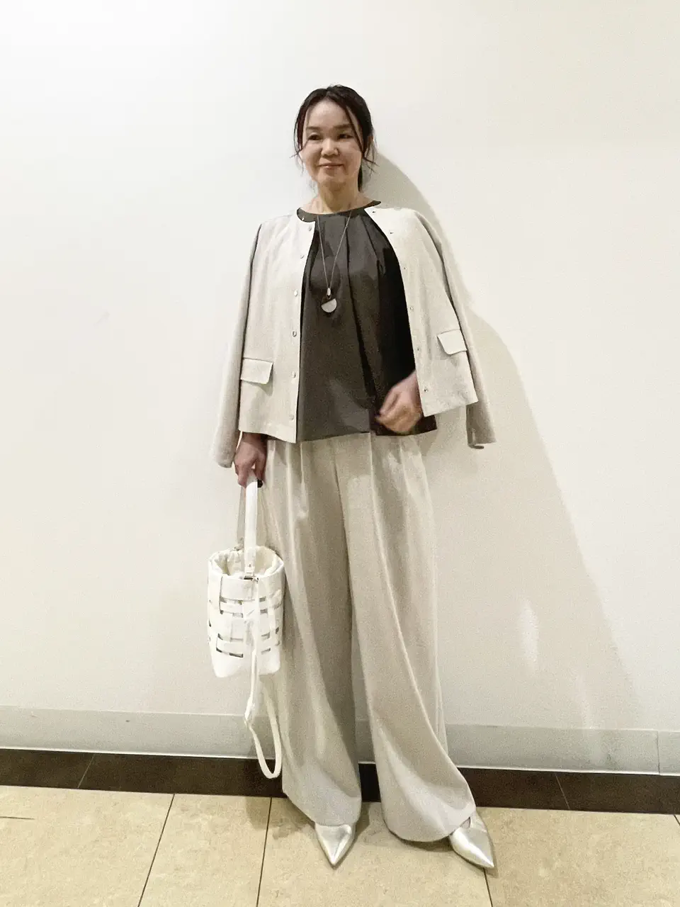 自由区 永石 コーディネート画像