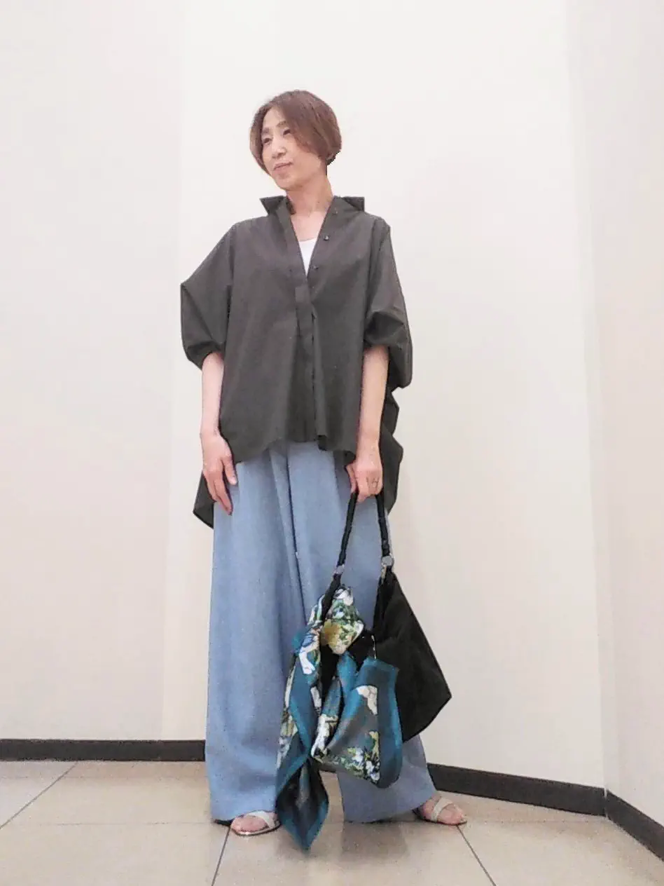 自由区 浅野 コーディネート画像