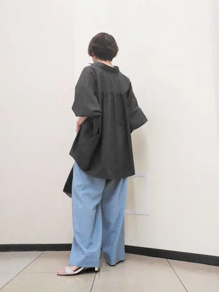 自由区 浅野 コーディネート画像