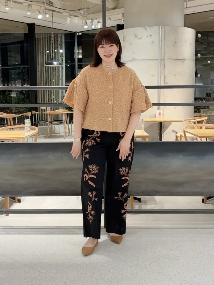 自由区 うめだ コーディネート画像