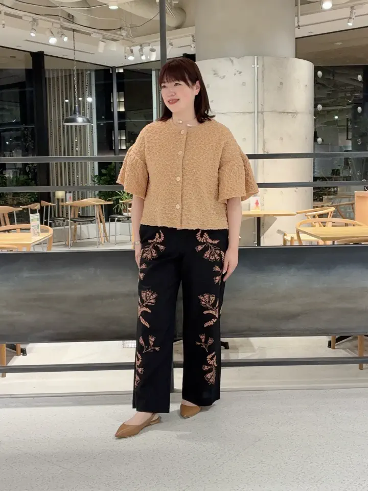 自由区 うめだ コーディネート画像