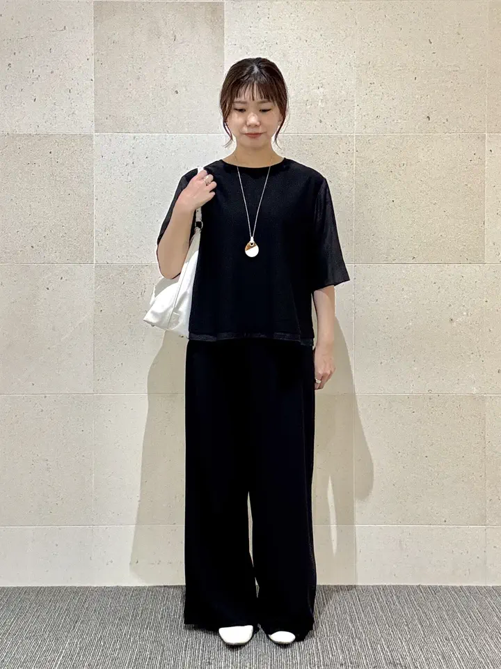 自由区 小林 コーディネート画像