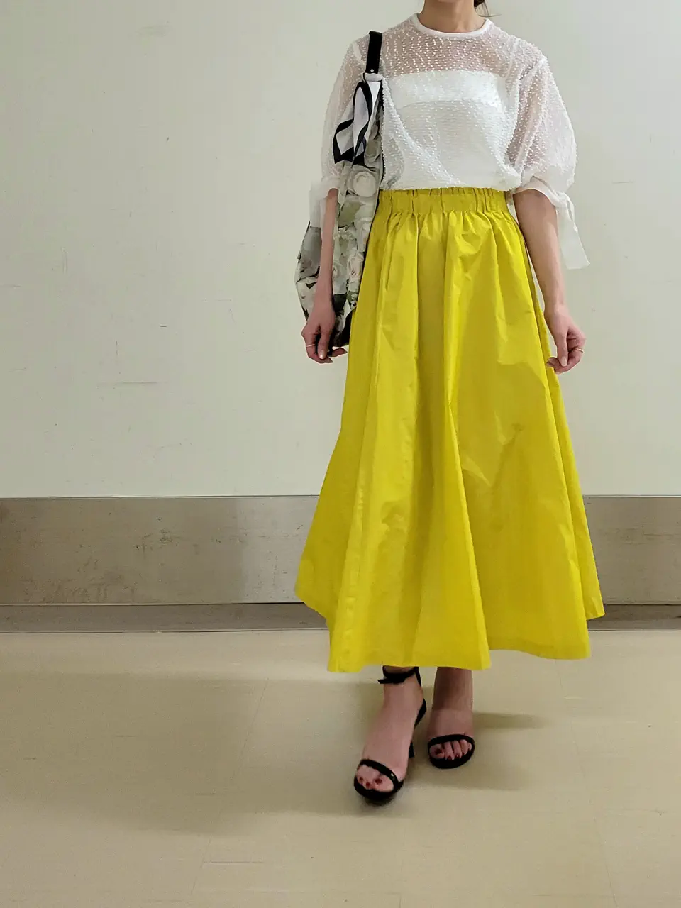 自由区 濱地 コーディネート画像