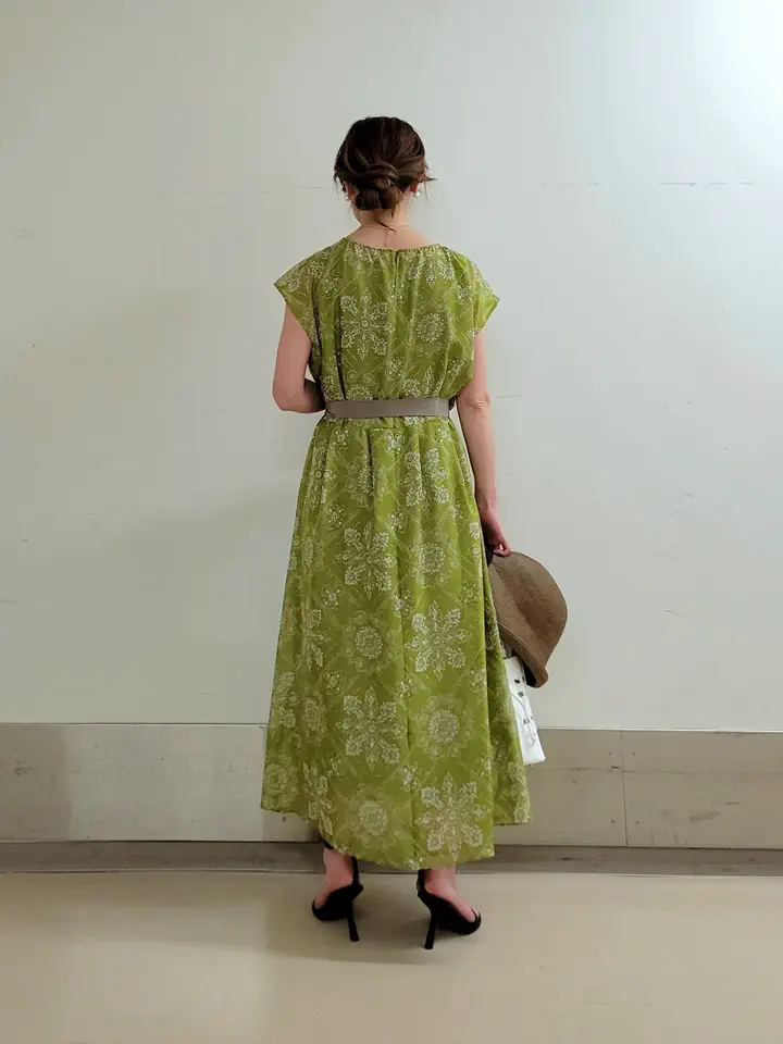 自由区 濱地 コーディネート画像