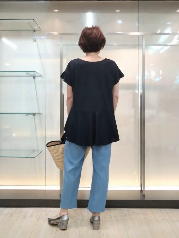 自由区 鶴田 コーディネート画像