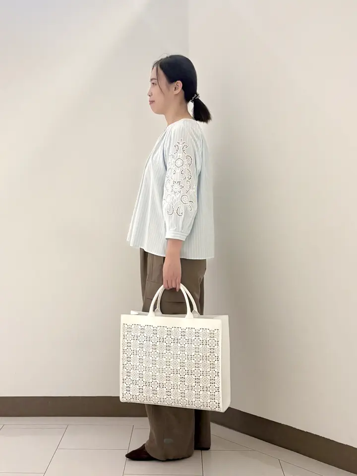 自由区 南 コーディネート画像