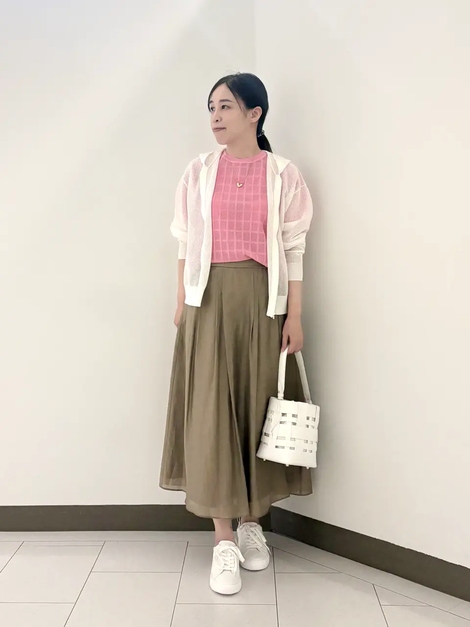  南 コーディネート画像