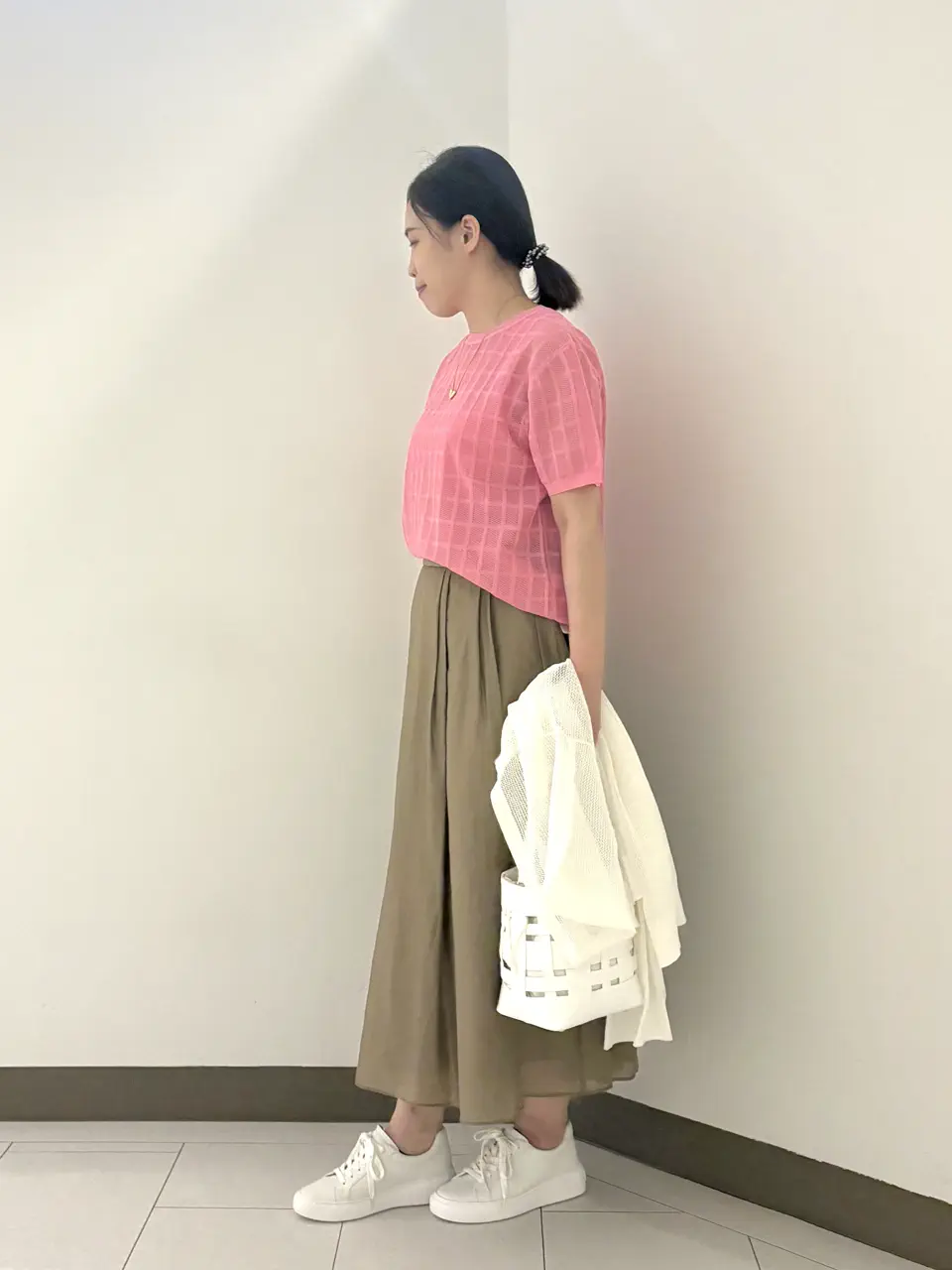 自由区 南 コーディネート画像