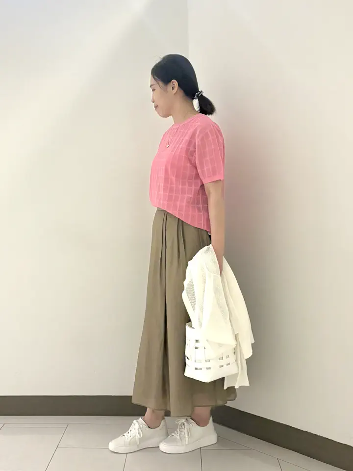 自由区 南 コーディネート画像