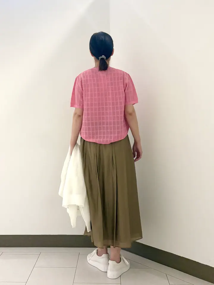 自由区 南 コーディネート画像