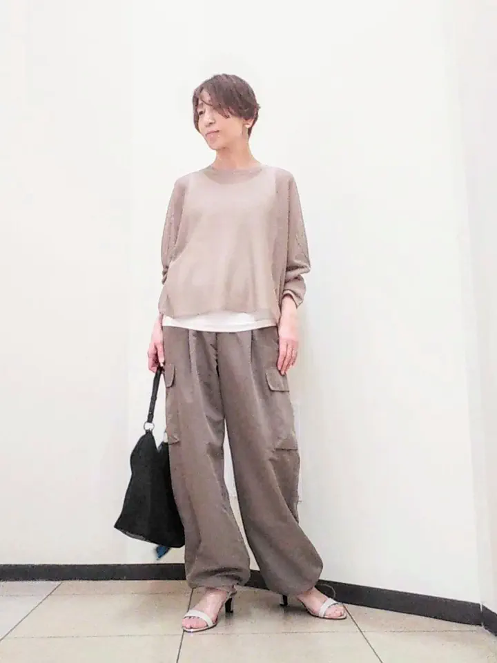 自由区 浅野 コーディネート画像