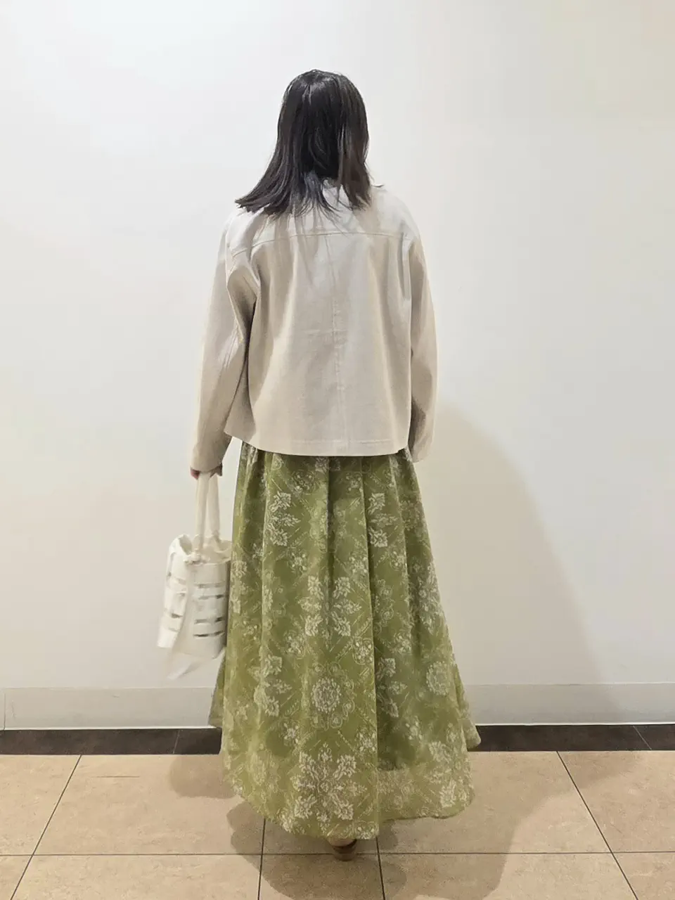 自由区 中川 コーディネート画像