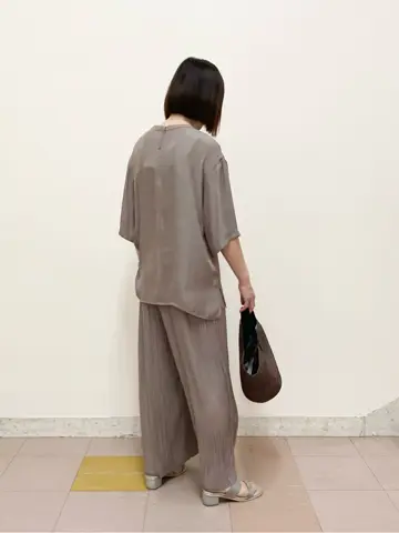 自由区 阿部 コーディネート画像